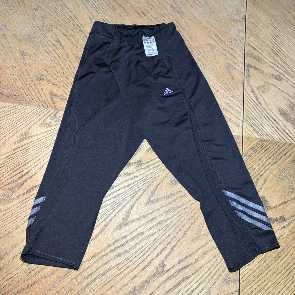 Adidas Climalite Black Cropped Leggings Women Medium Reflective 3-Stripe Capri